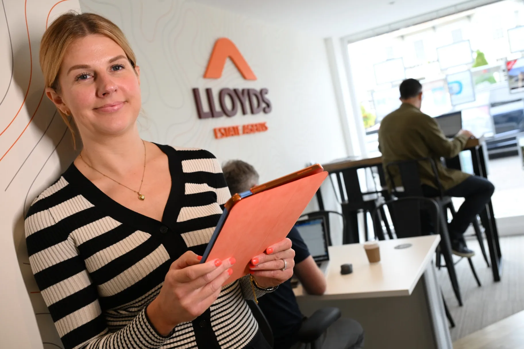 Instructing a solicitor (conveyancer)